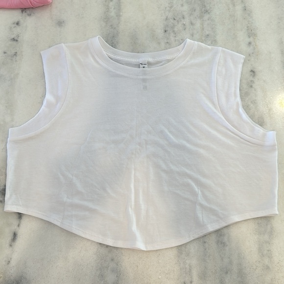 Alo Echo Tee WHITE - Picture 2 of 3